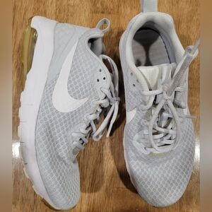 Womens Nike Shoes